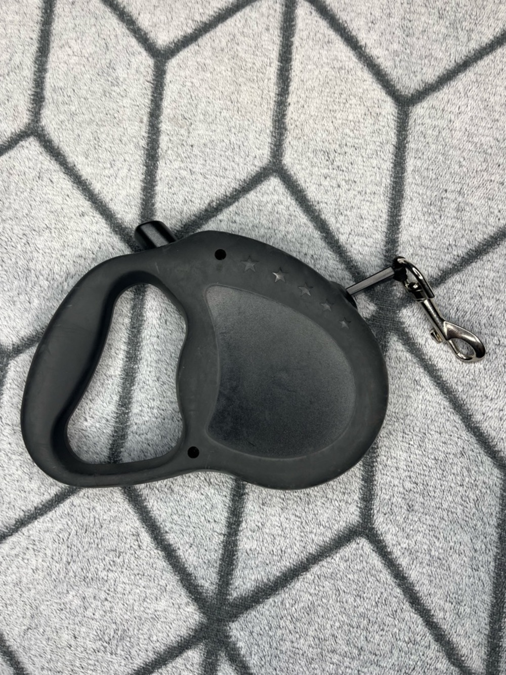 Hyper Pet Retractable Dog Leash 16 ft. Walking Leash
